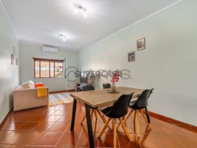 Apartamento T2 em São Víctor