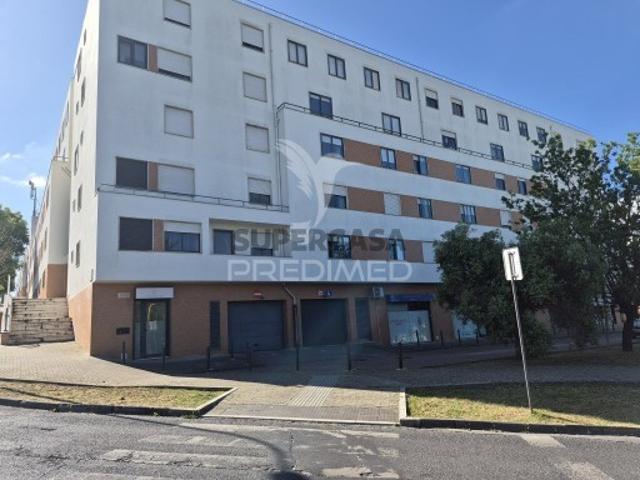 Apartamento T2 em Santa Clara