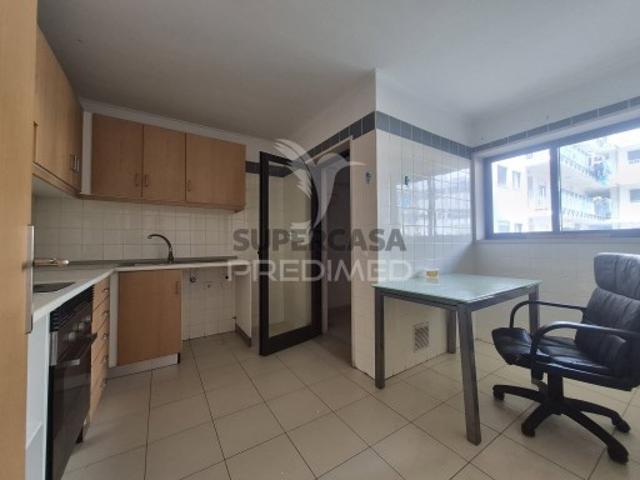 Apartamento T2 em Santa Clara
