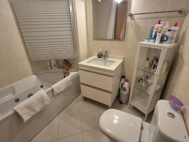 Apartamento T2 em Santa Cruz