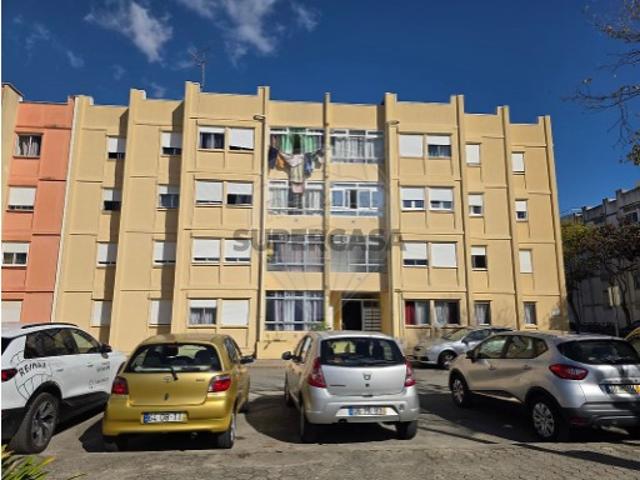 Apartamento T2 em Santa Joana