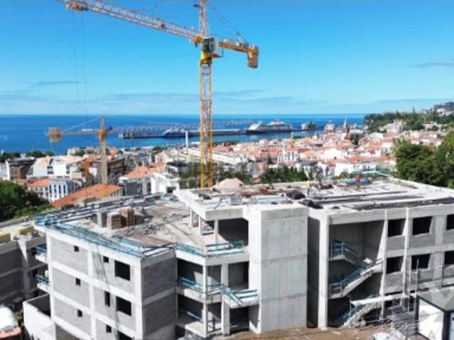 Apartamento T2 em Santa Luzia