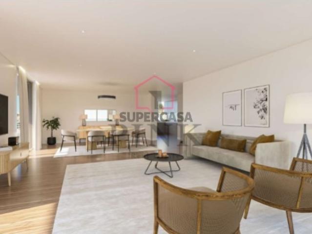 Apartamento T2 em Santa Luzia