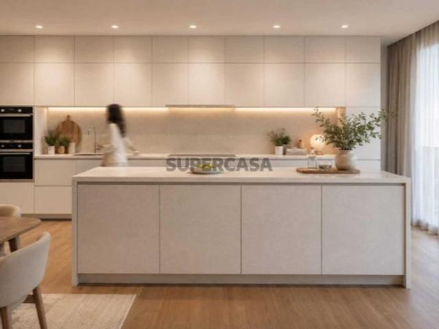 Apartamento T2 em Santa Maria da Feira, Travanca, Sanfins e Espargo