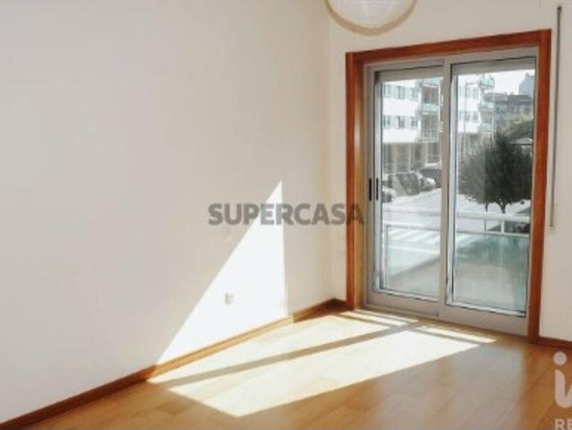 Apartamento T2 em Santa Maria da Feira, Travanca, Sanfins e Espargo de 85,5 m²
