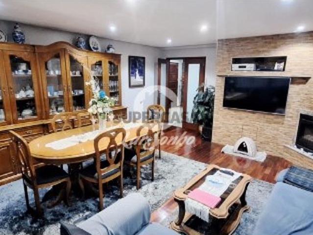 Apartamento T2 em Santa Maria Maior e Monserrate e Meadela