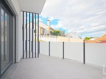 Apartamento T2 em Santa Maria, São Pedro E Matacães de 150,00 m²
