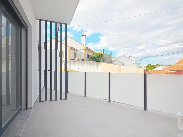 Apartamento T2 em Santa Maria, São Pedro E Matacães de 150,0. 150m² Ponte Do Rol