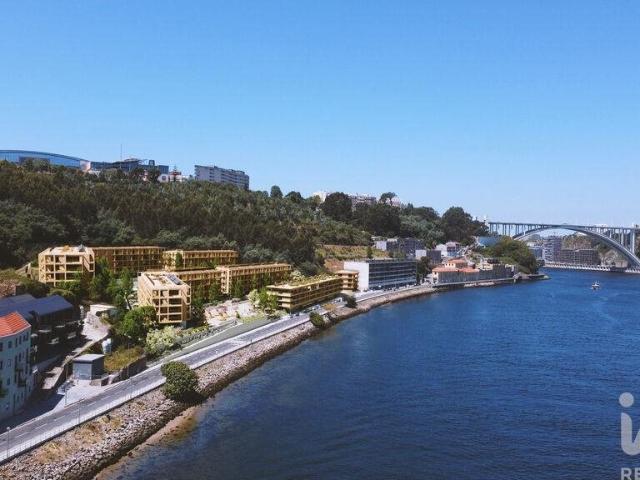 Apartamento T2 em Santa Marinha e São Pedro da Afurada de 84. 84m² São Mamede De Infesta