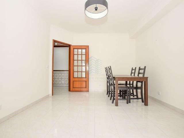 Apartamento T2 em Santarém