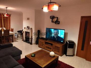 Apartamento T2 em Santo António da Charneca