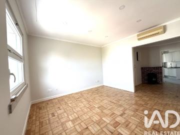Apartamento T2 em Santo António