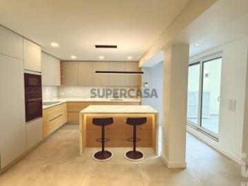 Apartamento T2 em Santo António