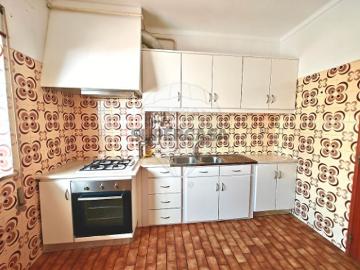 Apartamento T2 em Santo Onofre e Serra do Bouro