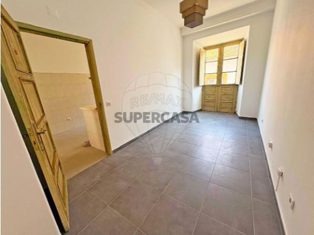 Apartamento T2 em Salvador e Santa Maria da Feira