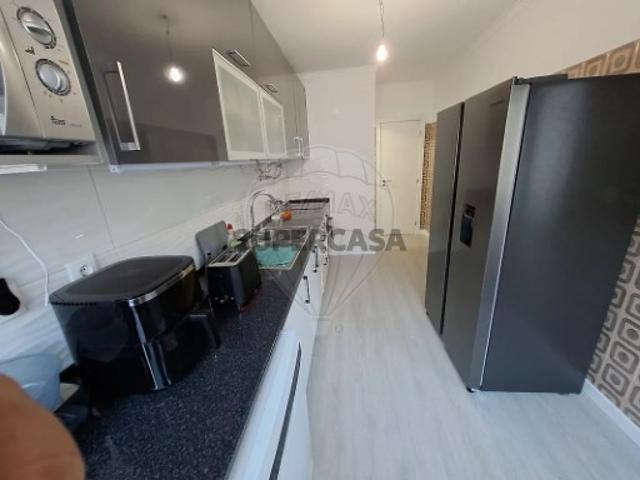 Apartamento T2 em Seixal