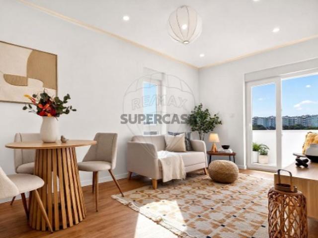 Apartamento T2 em Seixal