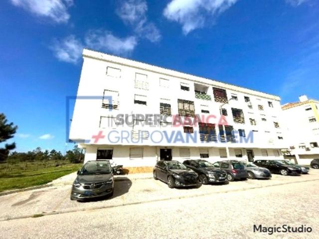 Apartamento T2 em Arrentela