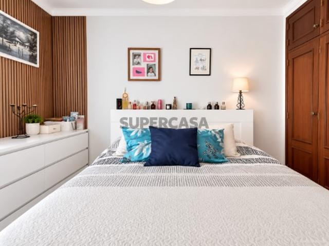 Apartamento T2 em Sesimbra Castelo