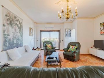 Apartamento T2 em Setúbal