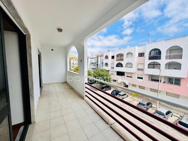 Apartamento T2 em Setúbal