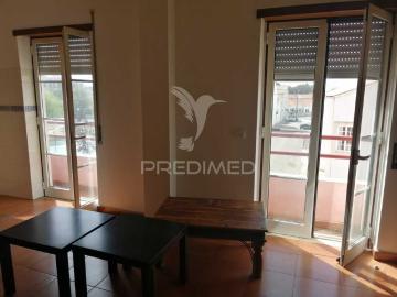 Apartamento T2 em Setúbal