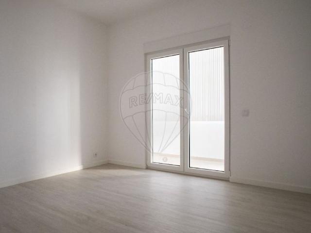 Apartamento T2 em Setúbal