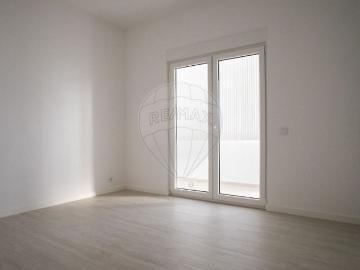 Apartamento T2 em Setúbal