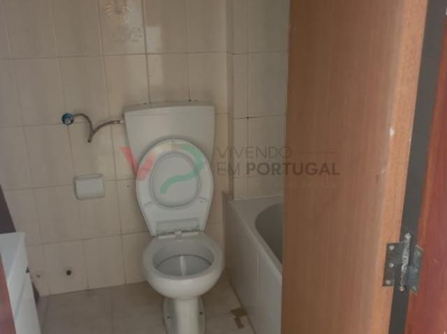 APARTAMENTO T2 EM SETÚBAL