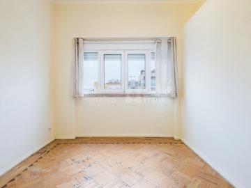 Apartamento T2 em Setúbal