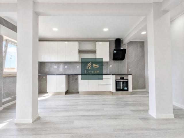 Apartamento T2 em Setúbal