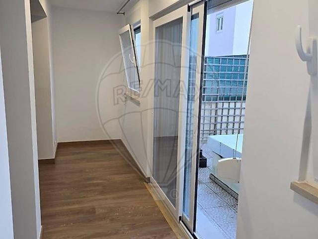 Apartamento T2 em Setúbal
