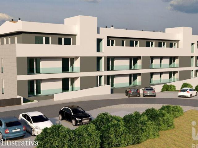 Apartamento T2 em Silveira de 125,00 m²