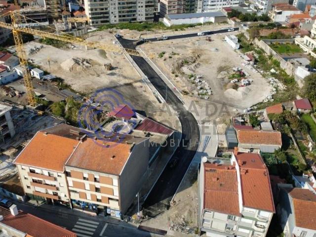 Apartamento T2, Empreendimento New Oporto Plaza, Paranhos, P. 84m² Paranhos