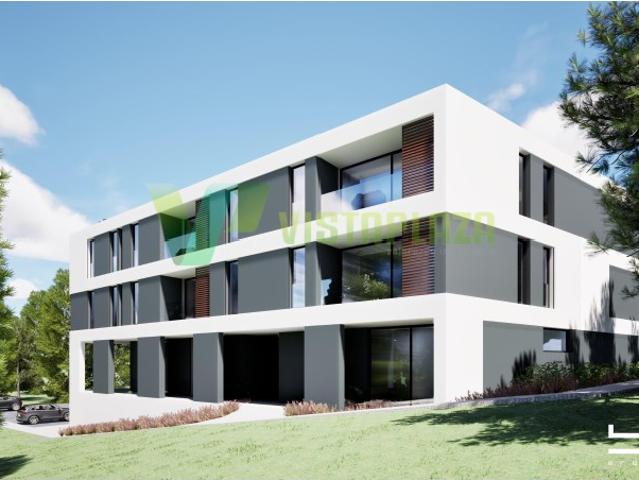 Apartamento T2 Encosta da Bela Vista, Garagem e Arrecadação, Vista Rio e Serra