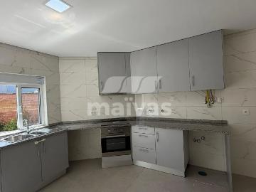 Apartamento T2 Este, São Pedro