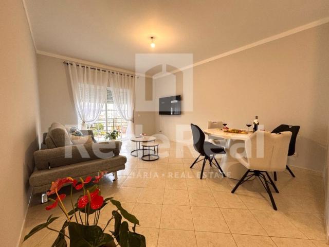 Apartamento T2 Estômbar
