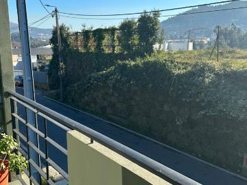 Apartamento T2 excelente com muita luz e espaço exterior