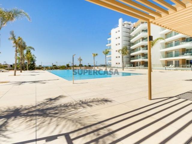 Apartamento T2 Exclusivo na primeira linha da praia, Vilamoura, Algarve