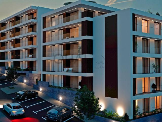 Apartamento T2 Fração Ap & 9474 Estreito Câmara de Lobos 97m² Estreito De Câmara De Lobos