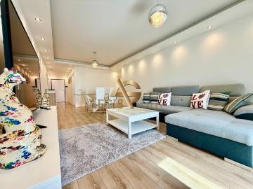 Apartamento T2 Último Piso com Vista Mar – Zona do Garajau 96m² Santa Cruz