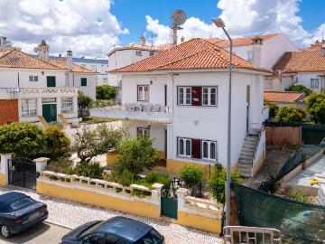 Apartamento T2 inserido no 1º andar de uma moradia bi famili. 94m² Aljustrel e Rio de Moinhos