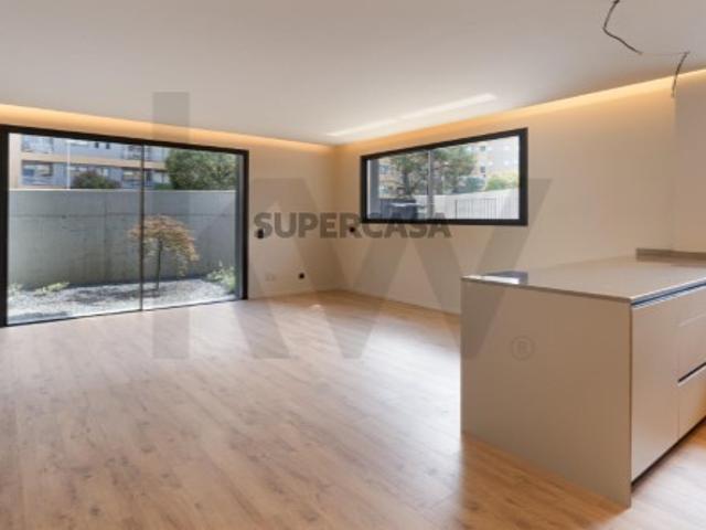 Apartamento T2 inserido no empreendimento em Vila Nova de Gaia