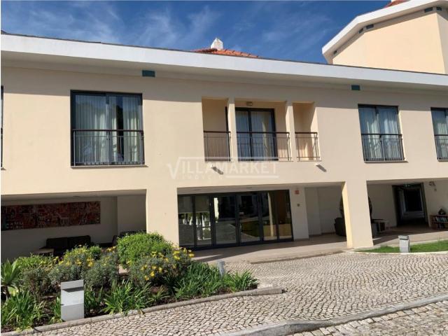 Apartamento T2 inserido no luxusoso empreendimento turístico de 5* As Cascatas Resort Golf & Spa situado em Vilamoura