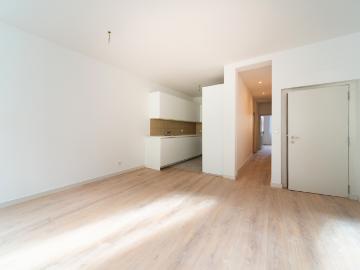 Apartamento T2, junto à Avenida da Liberdade