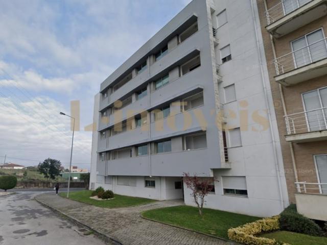 APARTAMENTO T2, JUNTO A CESPU, EM GANDRA, PAREDES