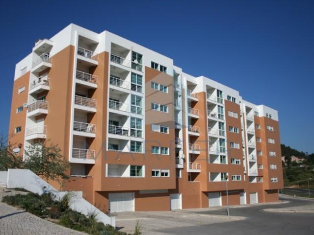 Apartamento T2 junto a Decathlon Torres Vedras
