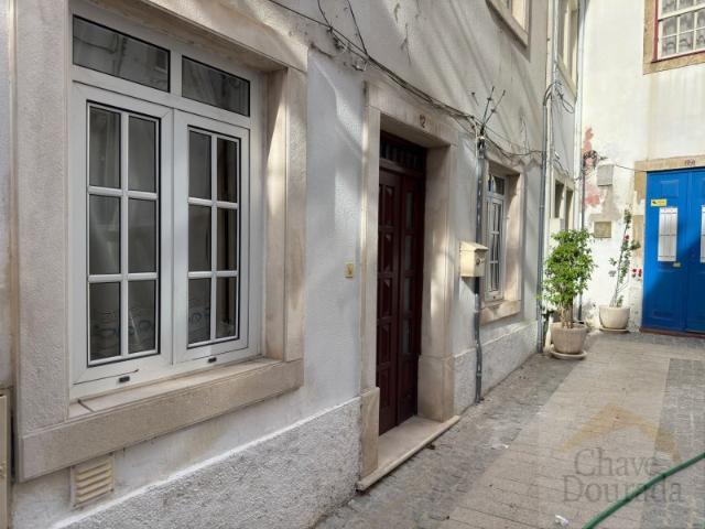 Apartamento T2 junto à Universidade