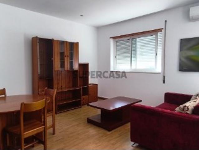 Apartamento T2 junto ao IPB