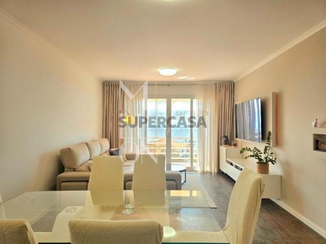 Apartamento T2 localizado no Edifício VIP, no Caniço de Baixo